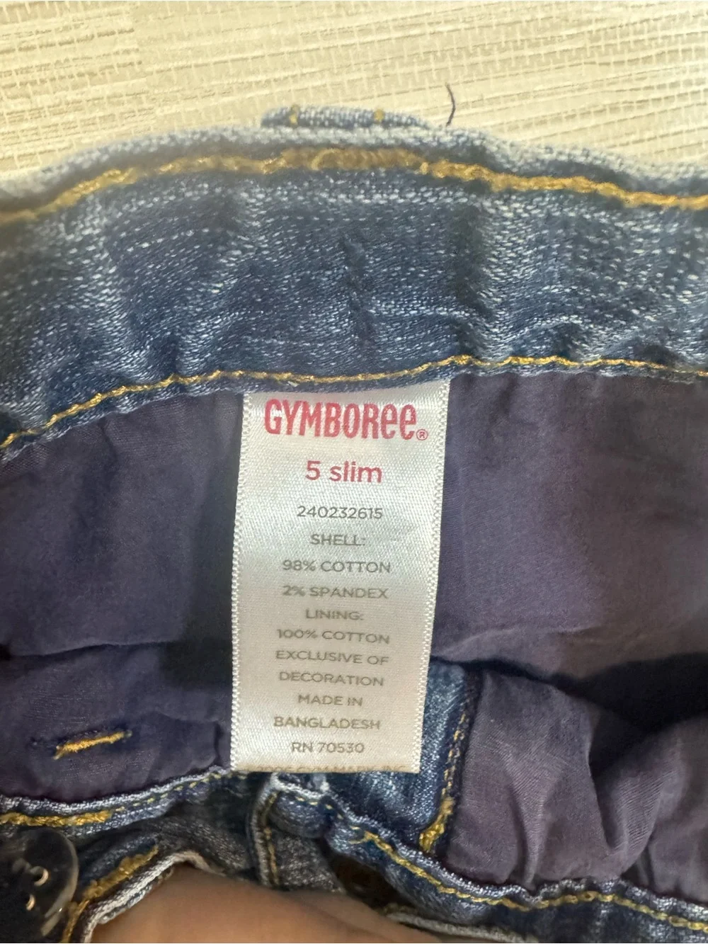 Girl’s Gymboree Strawberry Embroidered Denim Skirt Size 5 Slim
